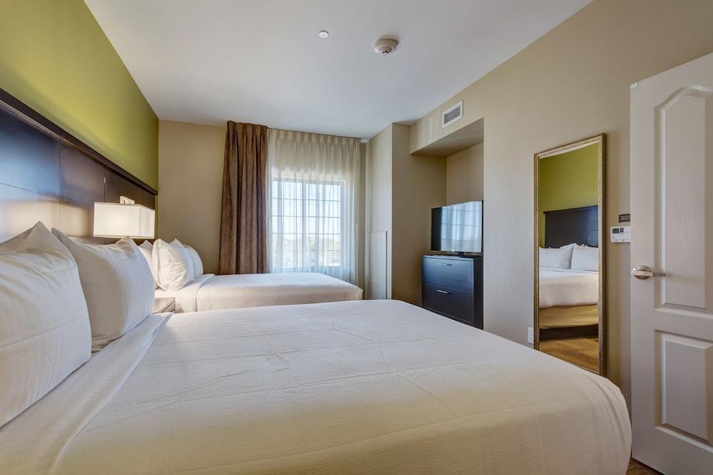 מרלינד הייטס Staybridge Suites St Louis - Westport By Ihg מראה חיצוני תמונה